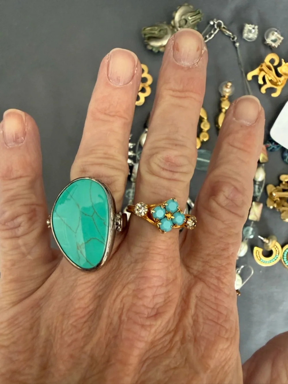 Vintage to New Turquoise and Aqua Jewelry Lot - Picture 7 of 12